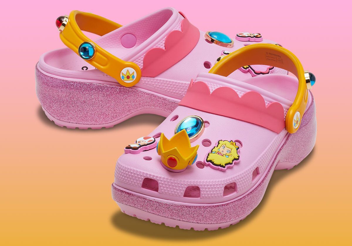 2WildDaily's tweet photo. Crocs is headed to Mushroom Kingdom with a Super Mario collection dropping July 15. Not even mad, this is exactly the kind of chaos Crocs was built for. 🍄 https://t.co/35A2Mn25lu