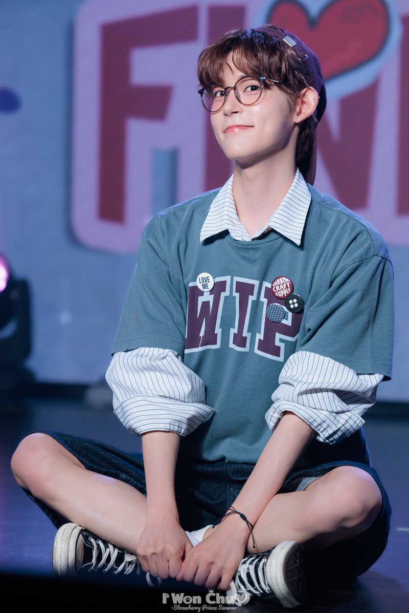 _I_Won_Chu_'s tweet photo. 260531 2부🧢

2026 FANMEETING IN JAPAN
𝕊𝔼𝕆𝕎𝕆ℕ 𝔽𝕀ℕ𝔼 𝔻𝔸𝕐

🧸🩵

#서원 #SEOWON #딸기왕자_워누🍓 https://t.co/zDor9eol5W