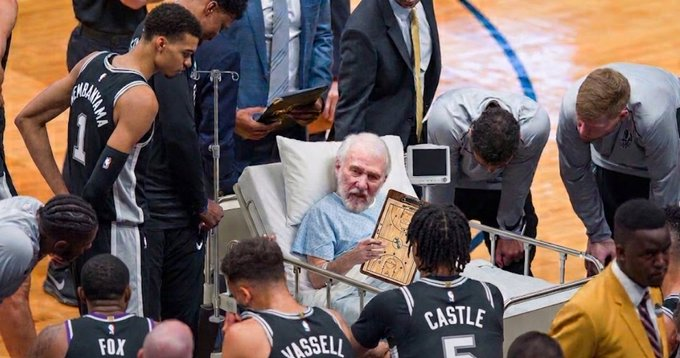 Invaderbader1's tweet photo. SPURS need to bring Pop back! #NBA #KNICKS https://t.co/DeCTJrGj6E