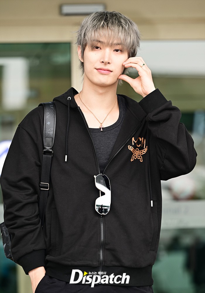 1chigo_pink's tweet photo. 머리색 살짝 빠진거 넘 이뿌 https://t.co/gVzKLZ8hXj