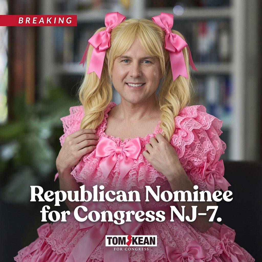 StopCommiesNow's tweet photo. @Republicans @KeanForCongress Real Republicans DON’T TOLERATE Little PANSIES who disappear on three month secret vacations and leave constituents WITHOUT REPRESENTATION. Only FUCKING ASSHOLE RINO POS do that. https://t.co/Y7ITpo9G7c