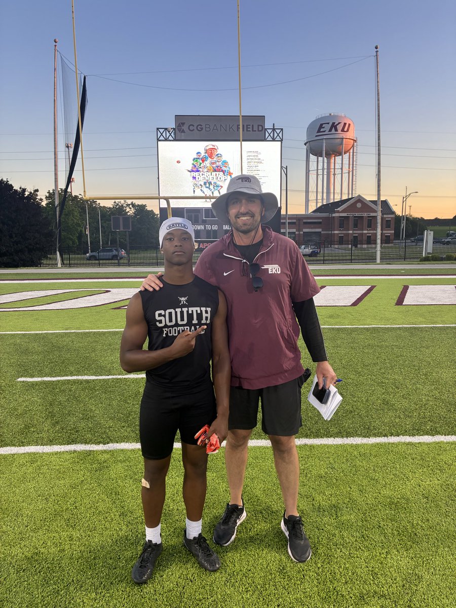 JamirBoards1's tweet photo. Had a great day at the EKU football camp
and finished top 5 fastest @Maxwe11EKU @coacharichman 
@SouthWarrenFB @drew_toennies 
@EKUFootball https://t.co/Kpro23JRzm