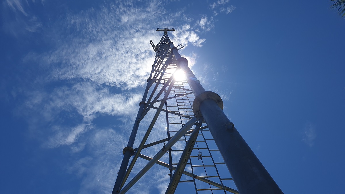 NewsbytesPH's tweet photo. 5G subscriptions to overtake 4G in PH by 2030 — report https://t.co/jbYFC79sVy https://t.co/NWwTRdK33B