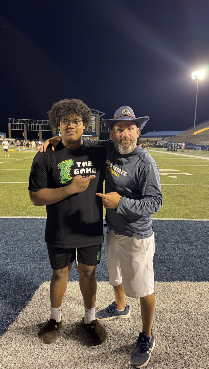 rah90294's tweet photo. Thank you @KentStFootball for the opportunity to compete and get coached today. Every rep is another step toward becoming the best version of myself. Grateful for the experience and the feedback. #AGTG #KentFootball #ClassOf2029 #DLine
@BillTeerlinck 
@TonyDStephens1 
@Mark__Porter 
@Bryan_Ault 
@Blaine_Lamar 
@t3_training