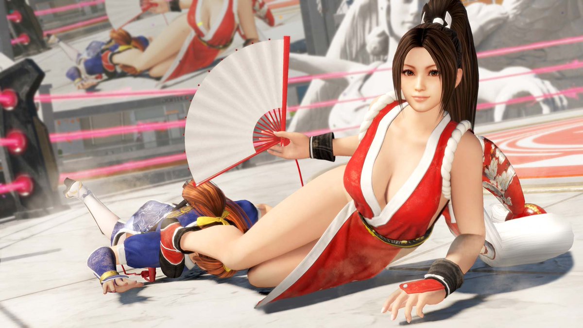 InfiniteAzure22's tweet photo. I think it was smart to feature Mai in celebration of Famitsu's fortieth anniversary, since Mai is one of the most iconic female characters in the gaming industry. Her sexy character design, featuring her large breasts, revealing appearance, and signature red-and-white kunoichi outfit, has made her instantly recognizable to generations of fighting game fans. The outfit is a stylized ninja costume that exposes much of her cleavage, hips, and upper body, making it one of the most famous character designs in fighting game history. She has also been part of many collaborations with various forms of media, including anime and even other fighting games. This is why having this legendary character represent this legendary magazine was such a smart move.👍