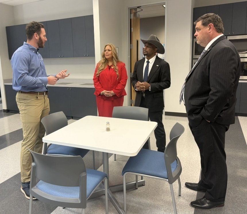 Julie4TX's tweet photo. It was my honor to welcome to Texas & host Department of Labor Assistant Secretary Jeremiah Workman and Small Business Administration Regional Director Dr. Tre Pennie for an important discussion on workforce development, skilled trades, and entrepreneurship.

We also had the opportunity to tour ForgeNow, one of Texas’ premier trade schools, where students are gaining the skills needed to succeed in high-demand careers and strengthen our workforce.

While teaching trade skills is critical to meeting the needs of a growing economy, it is equally important to cultivate an entrepreneurial mindset. Small businesses are the backbone of the Texas economy, driving innovation, creating jobs, and building stronger communities across our state.

By investing in both workforce development and entrepreneurship, we are creating pathways to opportunity, economic prosperity, and long-term success for future generations.🇺🇸🦅
@SBAgov @USDOL
#WorkforceDevelopment #Entrepreneurship #SmallBusiness #TexasEconomy #SkilledTrades #EconomicOpportunity #TexasStrong #ForgeNow #JobCreation #Leadership