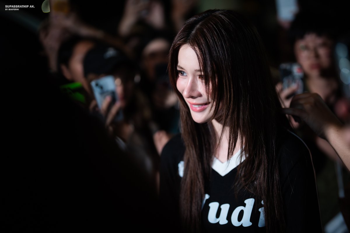lBaiFernl's tweet photo. รายล้อมไปด้วยความรัก 🩷 #supassra_sp https://t.co/l0VHHlMup5