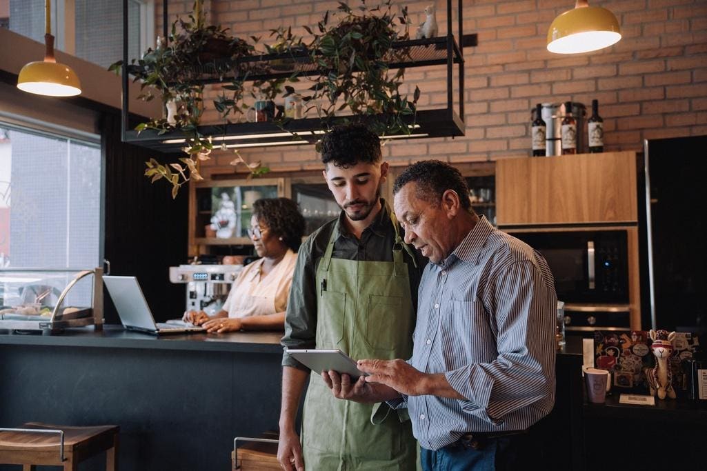 InsuranceBolton's tweet photo. Free AI training from the U.S. Chamber and new tools from Anthropic are arriving just as small business formation surges and ...
https://t.co/AuzT4RfokP https://t.co/B1ZjEGAcVs