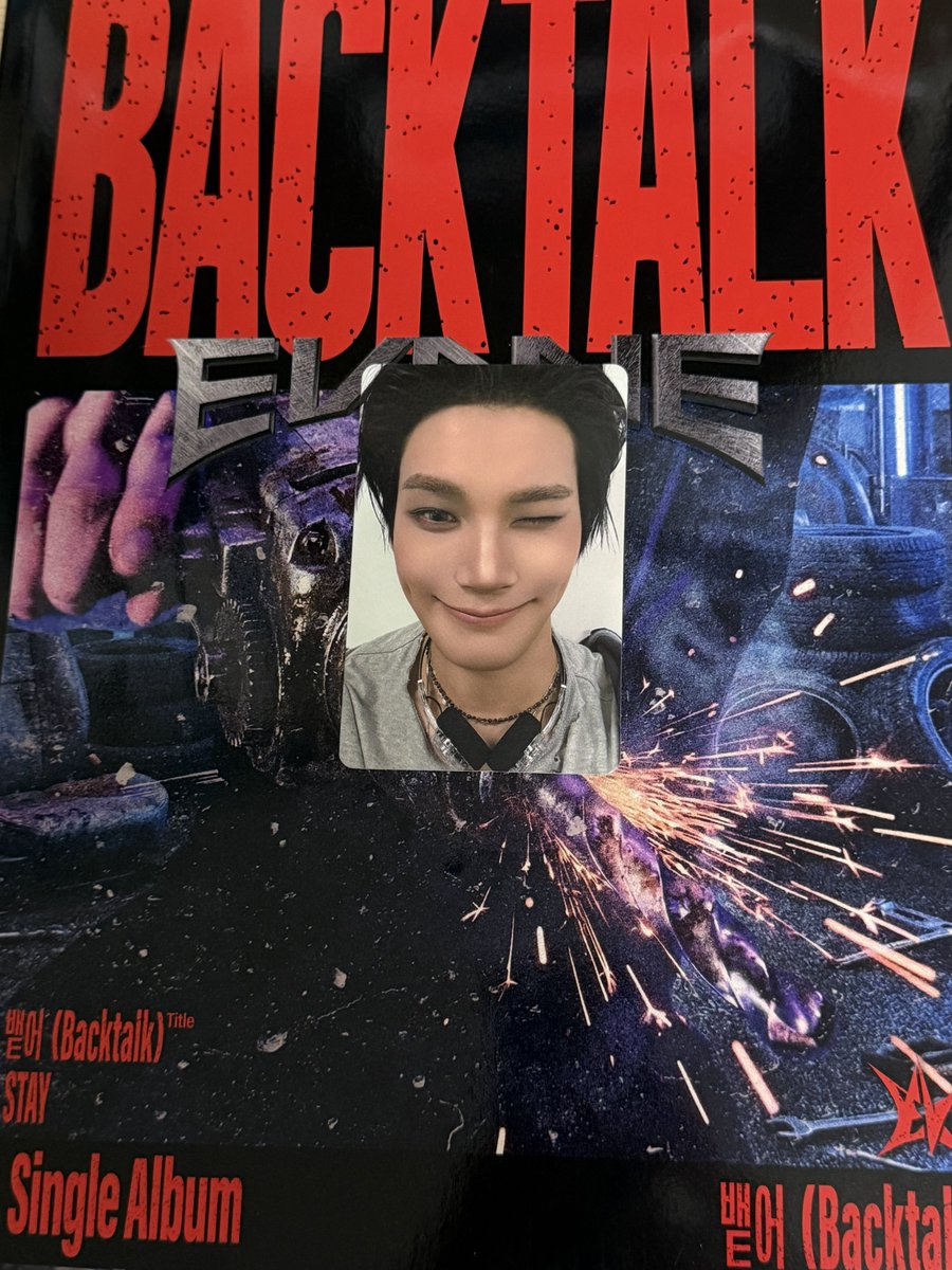 Ruka__0714's tweet photo. EVNNE Backtalk トレカ 交換

譲)1枚目のハンビン

求）2枚目の同種ジフ(ハートがついてるもの)

お気軽にリプ又はDMお願いします🙇‍♀️ https://t.co/DF8MWeVMLE