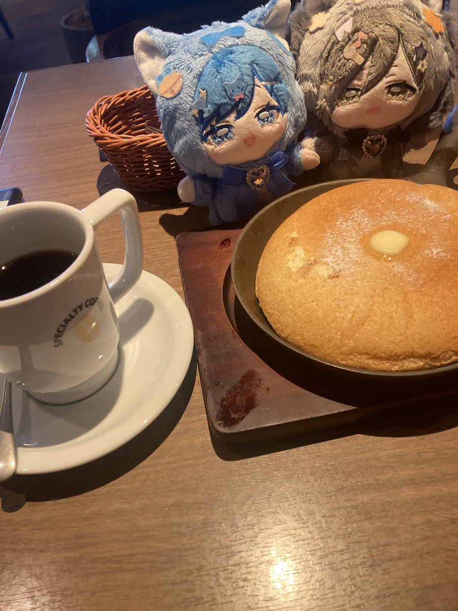 soft_fuwafua's tweet photo. ふわふわパンケーキは今度食べに行くから今日はふっかりパンケーキを食べたよ、ぐりぐらみたいだね、まろにきちゃん https://t.co/NruRak95Tr