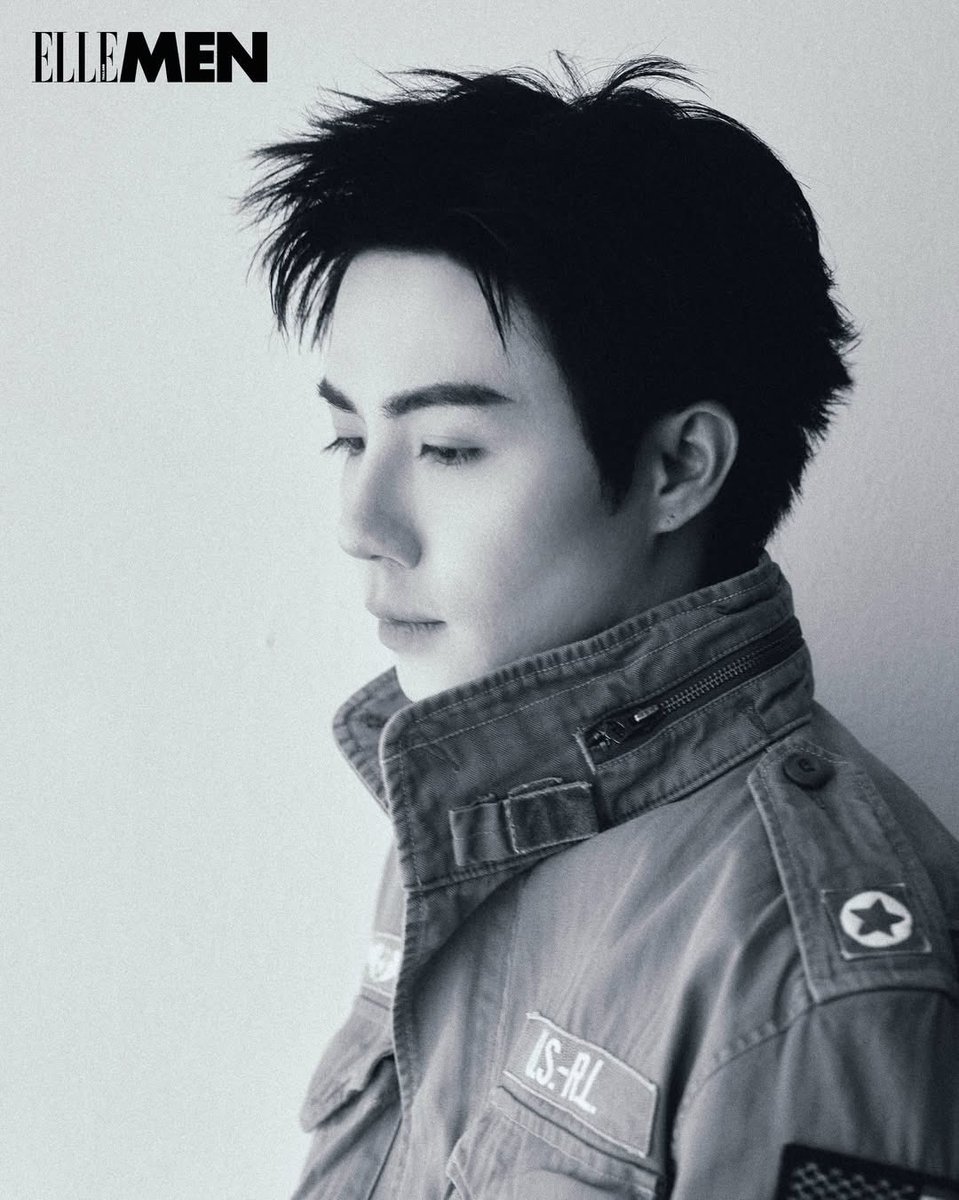 theimaginspace's tweet photo. ครืออออออ 🫠🫠🫠🫠 คุณทหารอากาศ คุณนักบิน คุณอะไรก็ช่าง หล่อมากเลย 

#ElleMenThailandAndZeeNuNew
#ZeePruk @zee_pruk https://t.co/LANqdZseeK