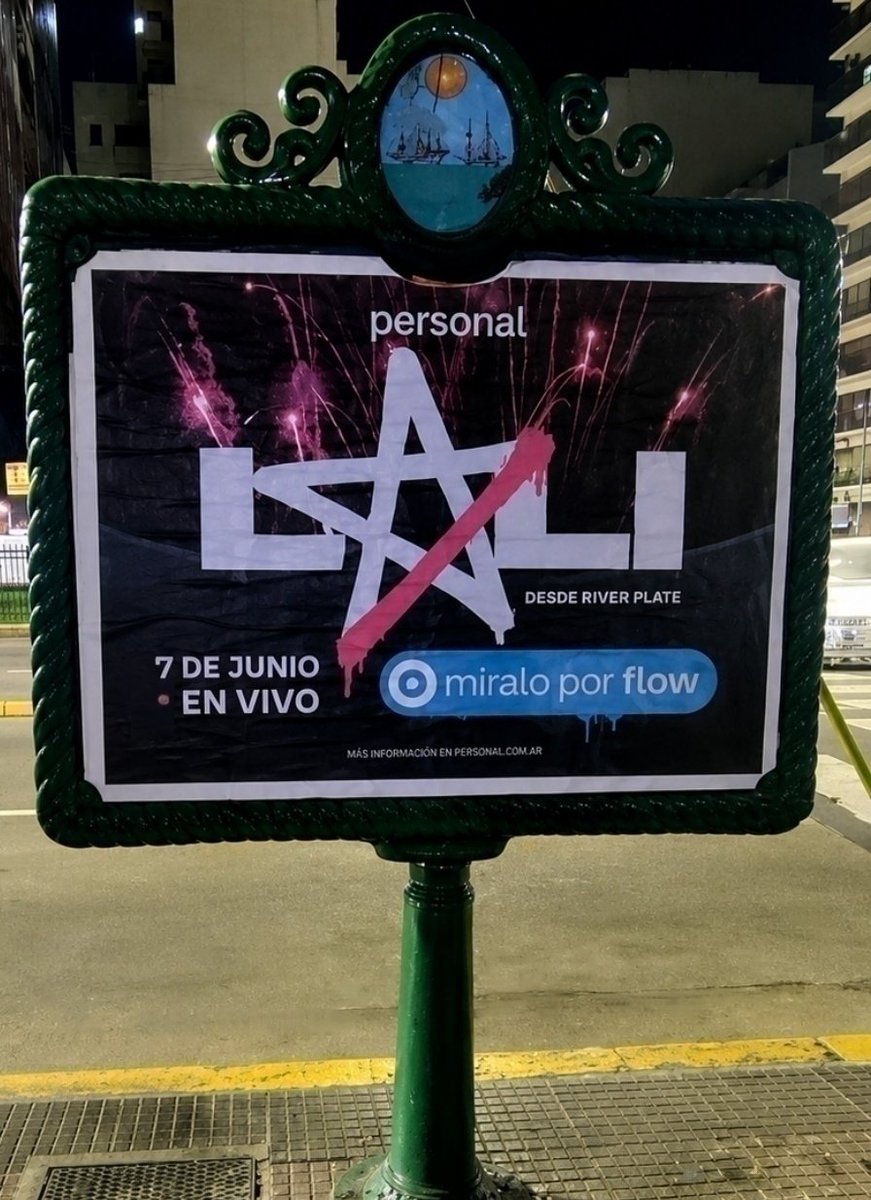 DannaVillamil13's tweet photo. Las calles de Buenos Aires andan diciendo: https://t.co/k7LobqYM17