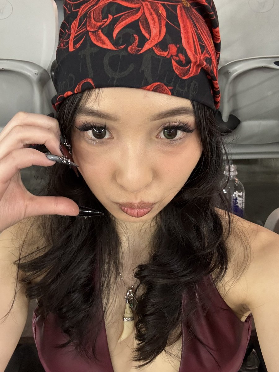kwaneki's tweet photo. 🍒 https://t.co/d1jgOq45r9