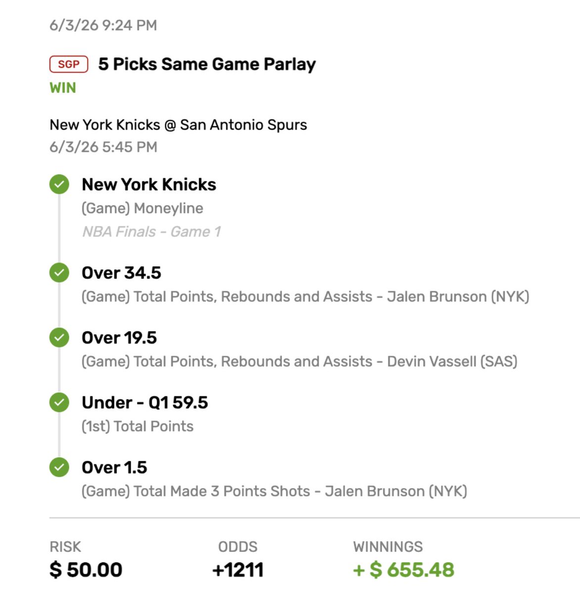 ReturnOfTheBigA's tweet photo. I'm at my best when the lights are the brightest, cash the Knicks Spurs +1211 SGP $50 to win $605 💰 💰 

We do it all again tomorrow, big time morning tennis card coming up 🎾 

Knicks ml ✅ 
Brunson over 34.5 PRA & over 1.5 3PM ✅ 
Vassell over 19.5 PRA ✅ 
1Q under 59.5 ✅

https://t.co/P6vBHY1LtD
