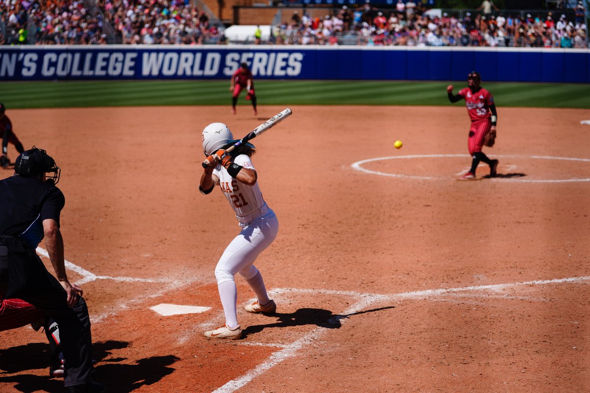 D1Softball's tweet photo. The 2026 WCWS Championship Series features seven D1Softball All-Americans.

See the full list: https://t.co/rCKxurkIMF https://t.co/XpR8q0V8w9