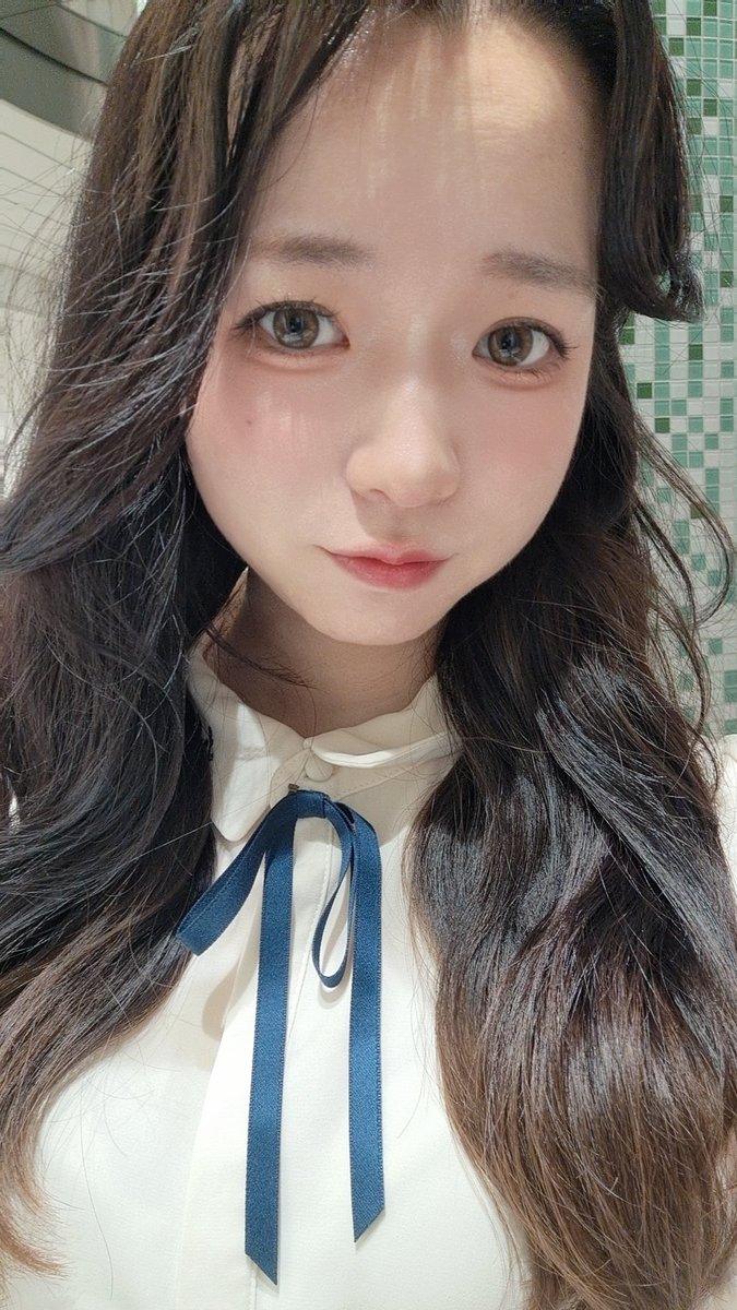 ariyui_7's tweet photo. テスト頑張った！！！
休みなしで生活するのキツすぎる！！！
一旦テスト終わったから誰か褒めて‼️
疲れた‼️‼️‼️‼️ https://t.co/Xoqg2oodS5