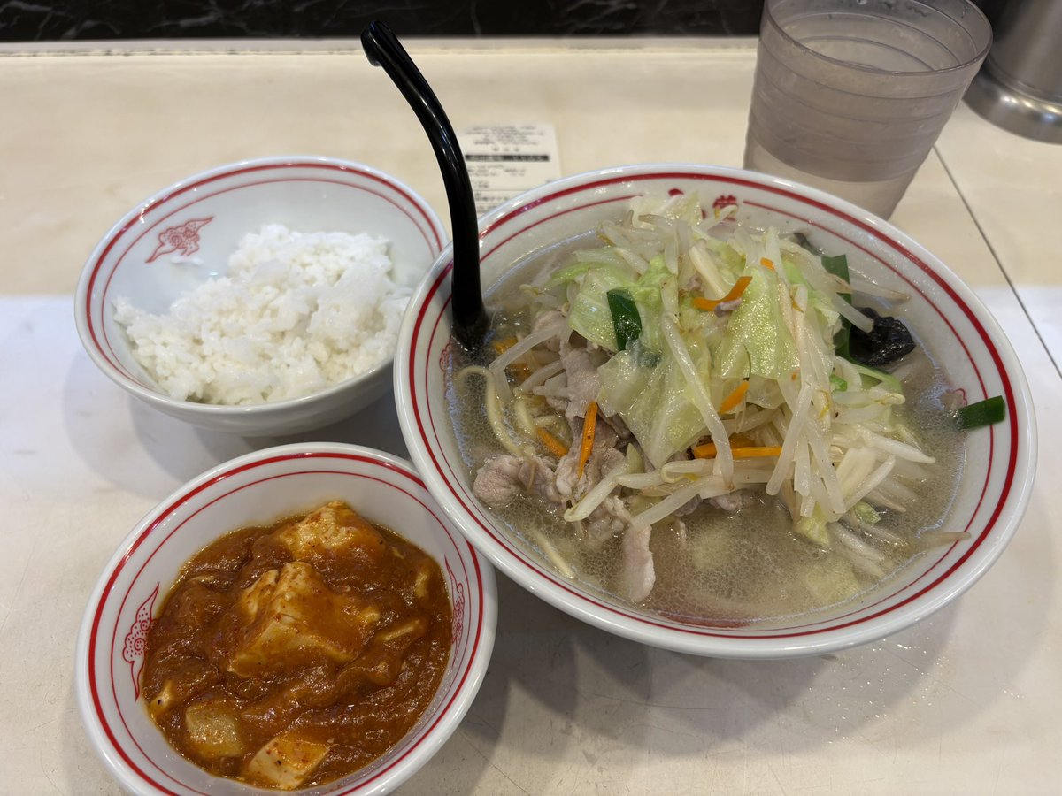ryou11's tweet photo. 蒙古タンメン中本 大宮店で昼食。塩タンメン、定食セットで1,160円。アプリクーポンで大盛りサービス。美味しく頂きました😋 https://t.co/L3SlVe4Vae