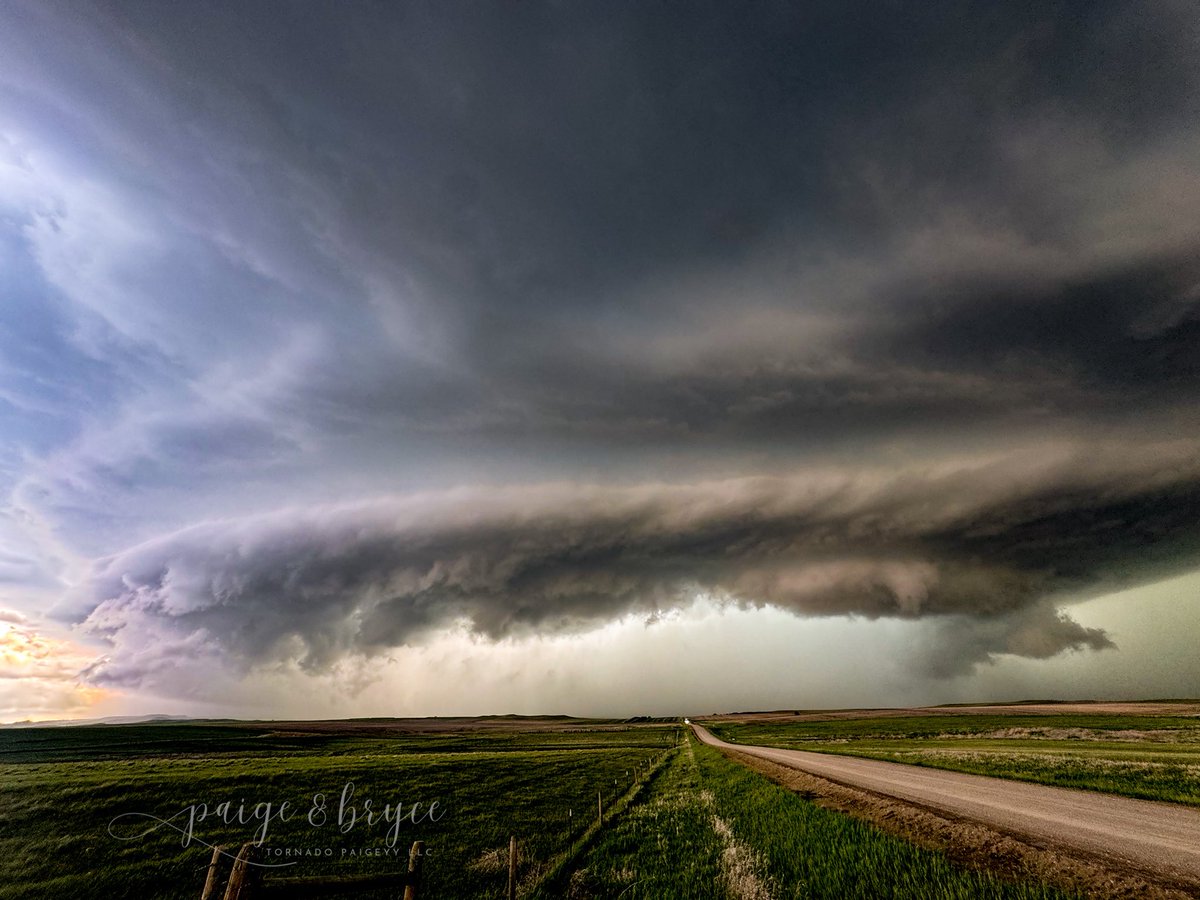 tornadopaigeyy's tweet photo. Ideal, SD structure after the tornadoes today 😮‍💨 https://t.co/GhcvEKzfwc