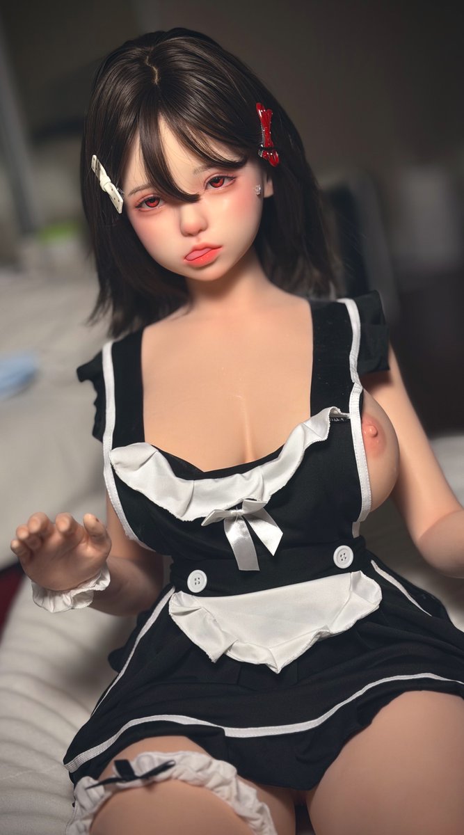 Coconuna77's tweet photo. 不太聪明的样子🤪👇 #elf #maid https://t.co/XWeRwLbp0Z