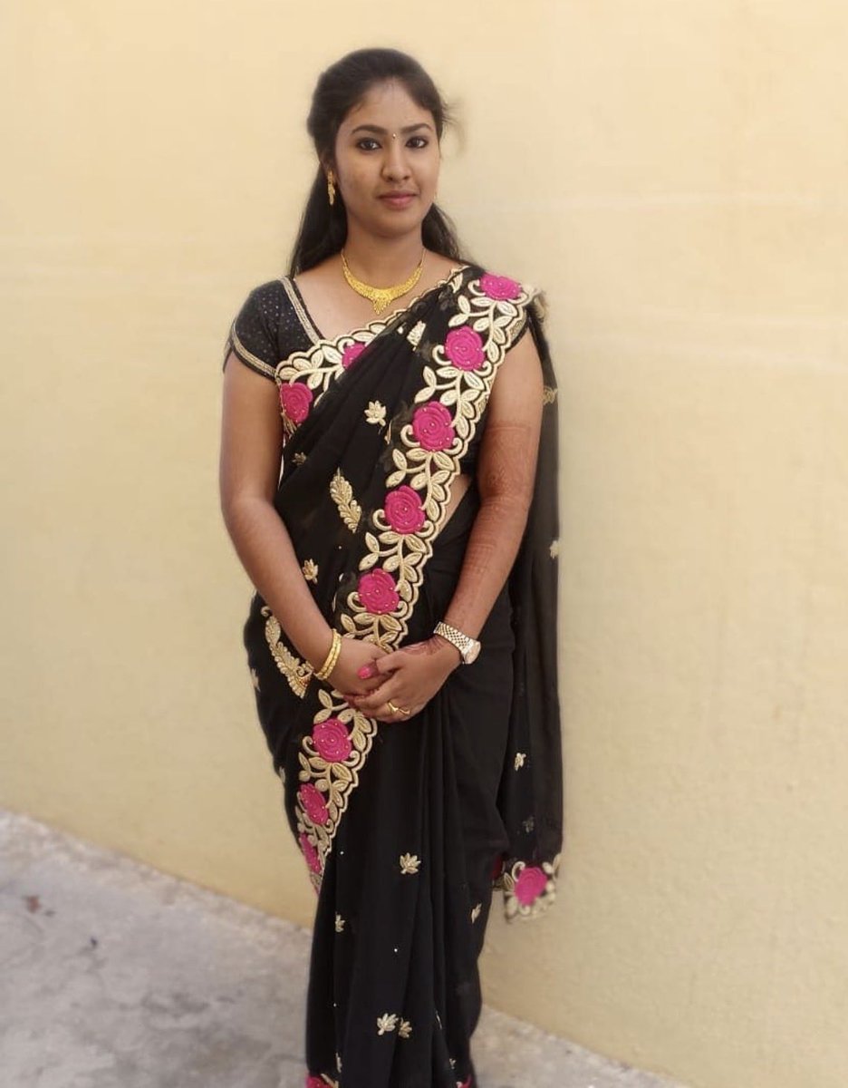 oldwinemommy's tweet photo. Frnd ku thangachiyo, akkavo irndha please avangalku insta la watsapp la follow panadhinga .

Apro daily snni uh pudichtu, sorry macha nu monagitey kanji dan kakkanum https://t.co/1i4Peak6wR