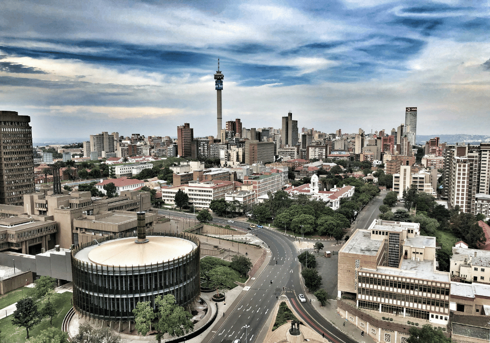 infrastructure4's tweet photo. 💧 @JHBWater says system recovery is continuing following the recent Rand Water maintenance programme.

Reservoirs and distribution networks are gradually stabilising, while residents are encouraged to continue using water responsibly.

🔗Read more: https://t.co/YpHMH1z57N https://t.co/cDS8Vo661x