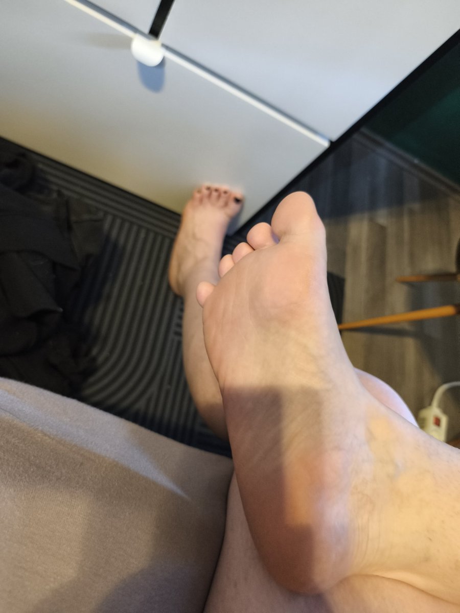 MissAmy2026's tweet photo. Guten Morgen, auf geht's ... Jemand Lust mir einen Kaffee zu zahlen 😉 https://t.co/GFPcDeZN6y