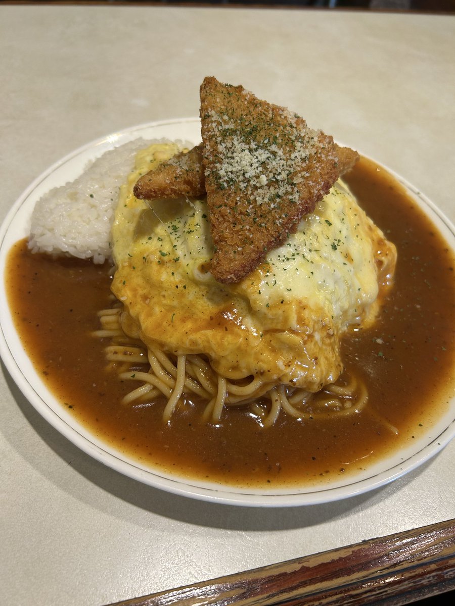 dbsb_46's tweet photo. ともちゃん行きつけのパスタ屋行ってみた https://t.co/takpPzZFbf