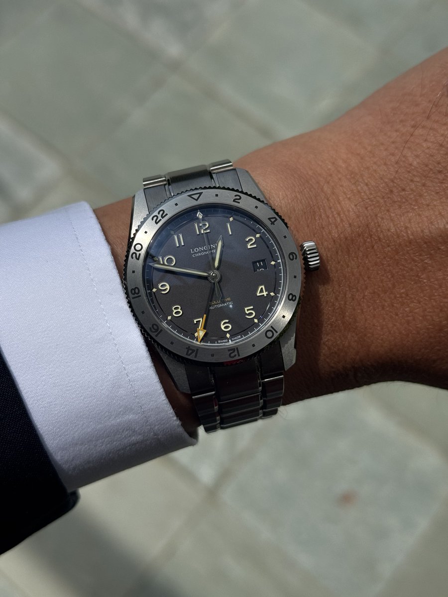 forestofaoshi's tweet photo. こちらはロンジンとHODINKEE のコラボです。ご査収下さい。 https://t.co/gnt39R4BNL