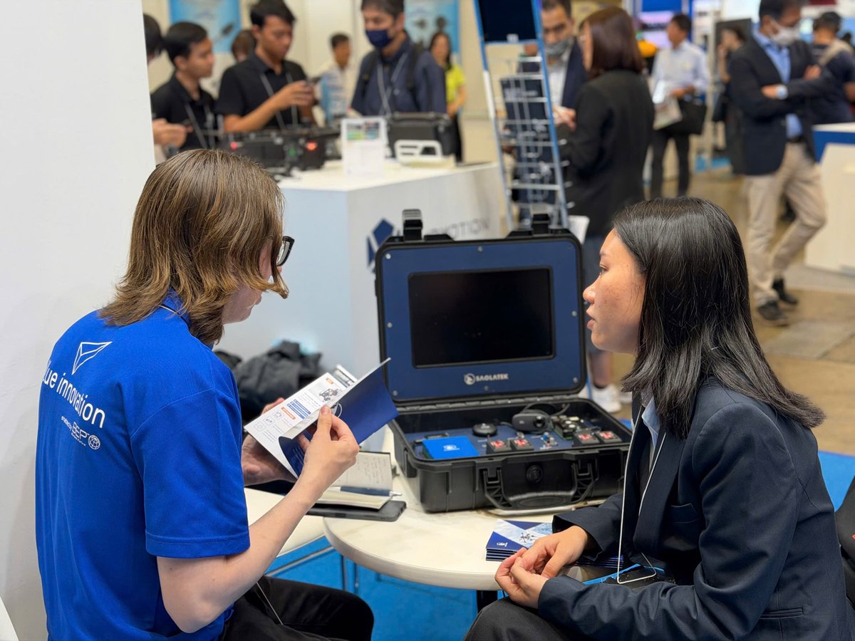 saolatek's tweet photo. 🇯🇵 DAY 1 AT JAPAN DRONE 2026

Great conversations, new connections, and valuable insights on the first day of JAPAN DRONE 2026.

Thank you to everyone who visited and connected with Saolatek. Looking forward to more meetings in the days ahead!

#JapanDrone2026 #UAV #Saolatek https://t.co/ZbmZ16Chzn