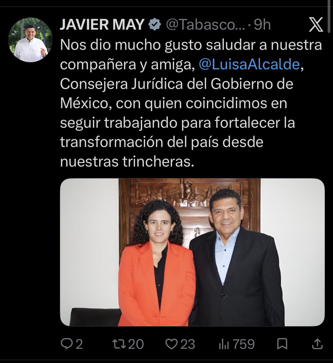 audelinomacario's tweet photo. #Tabasco: Llegaron los asesinatos a los campos deportivos; el gobernador, en la #Cdmx 

La violencia sigue aumentando en el estado mientras el gobierno se dedica a desmantelar cámaras de videovigilancia colocadas por los ciudadanos en sus casas.
El lunes fueron 3 las personas ejecutadas; ayer hubo la misma cantidad de registros oficiales y esta noche se reportan otros tres asesinatos.
Nueve homicidios dolosos en tres días.
Hoy aparecieron restos humanos en el municipio de Centro y hubo dos muertos en el ataque perpetrado por primera vez en un  campo de futbol del municipio de #Huimanguillo.
¿Y dónde está el piloto? El gobernador Javier May viajó a la capital del país a tratar de hablar con la presidenta @Claudiashein pero sólo fue recibido por la consejera jurídica Luisa Alcalde. 
Ayer, se le vio cabizbajo, preocupado y desconcentrado en la conferencia mañanera.