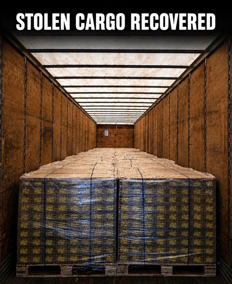 nettermike's tweet photo. Two of Santa Clarita Valley Sheriff’s Station Reserve Deputies played an instrumental role in a cargo theft investigation that led to the recovery of nearly $1 million worth of property.

On Saturday, May 30, the deputies located a trailer on Sierra Highway in Canyon Country that was connected to a cargo theft. Through field investigation and in coordination with CHP and LASD Major Crimes Bureau Cargo CATs, investigators identified and recovered a second trailer loaded with stolen merchandise.

The incident remains under investigation by Major Crimes Bureau Cargo CATs.