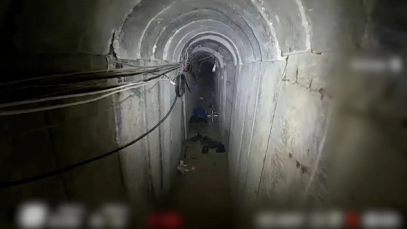 EYakoby's tweet photo. This is the tunnel underneath the 'hospital' he worked at.

Literally directly below. https://t.co/fYEW9s5NEb