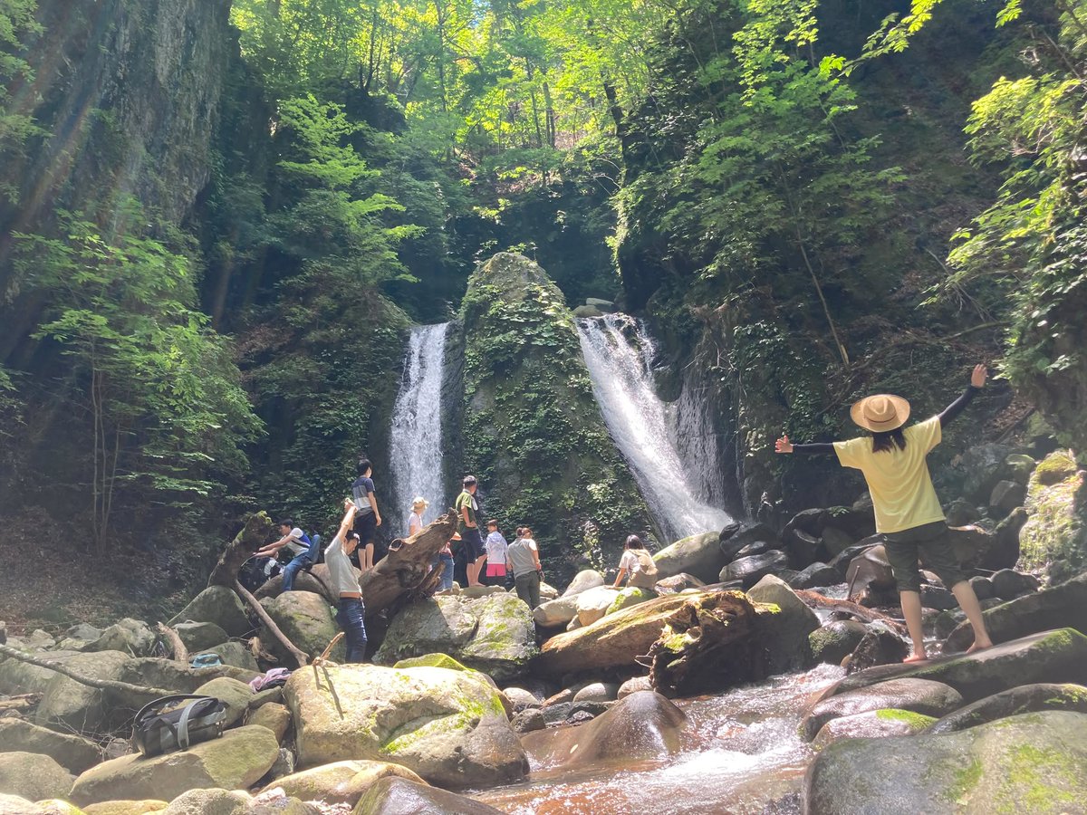 Morifo's tweet photo. 【6/9締切】参加者募集中です！ 
6/13（土）〜14（日）山梨県小菅村で 「森と水をどう守る？〜流域を活かす社会づくり〜」フィールド編を開催します🌳
針広混交林やフォレストアドベンチャー、 薪ボイラー施設など小菅村の森ならではのスポットにも訪れます。
詳細はこちら 
https://t.co/Wk899eEwAq https://t.co/8MVt60agGW