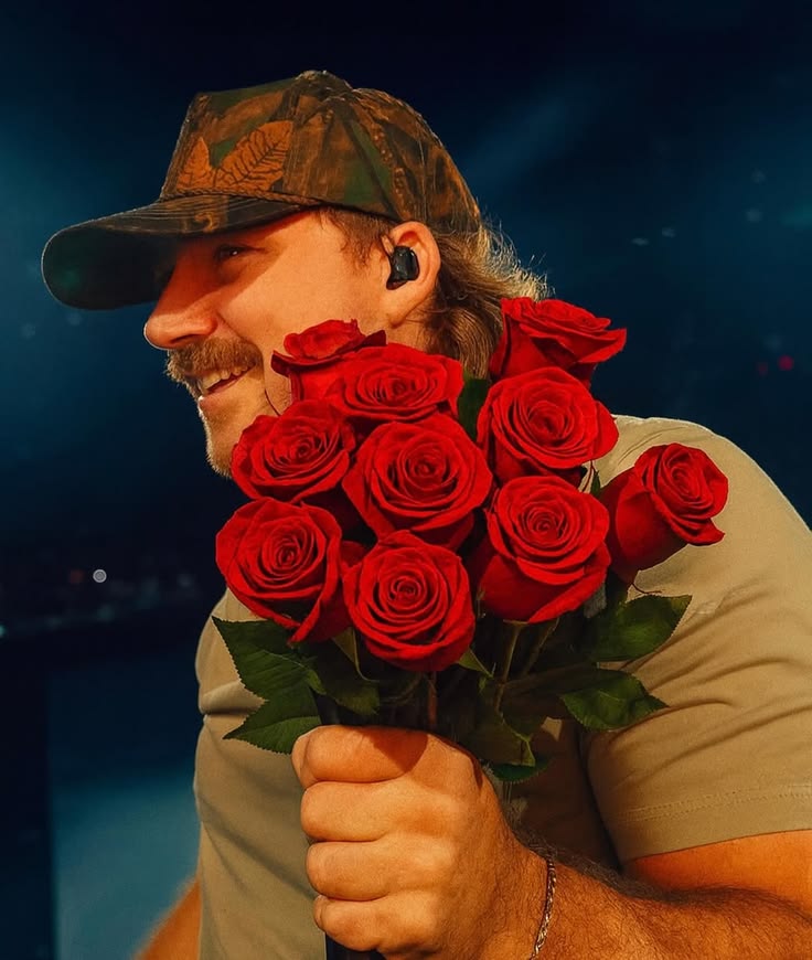 Official Morgan Wallen tweet media