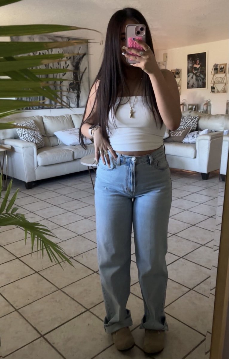 Stephany2sexy's tweet photo. Front or back? https://t.co/mT6cxgtkgw