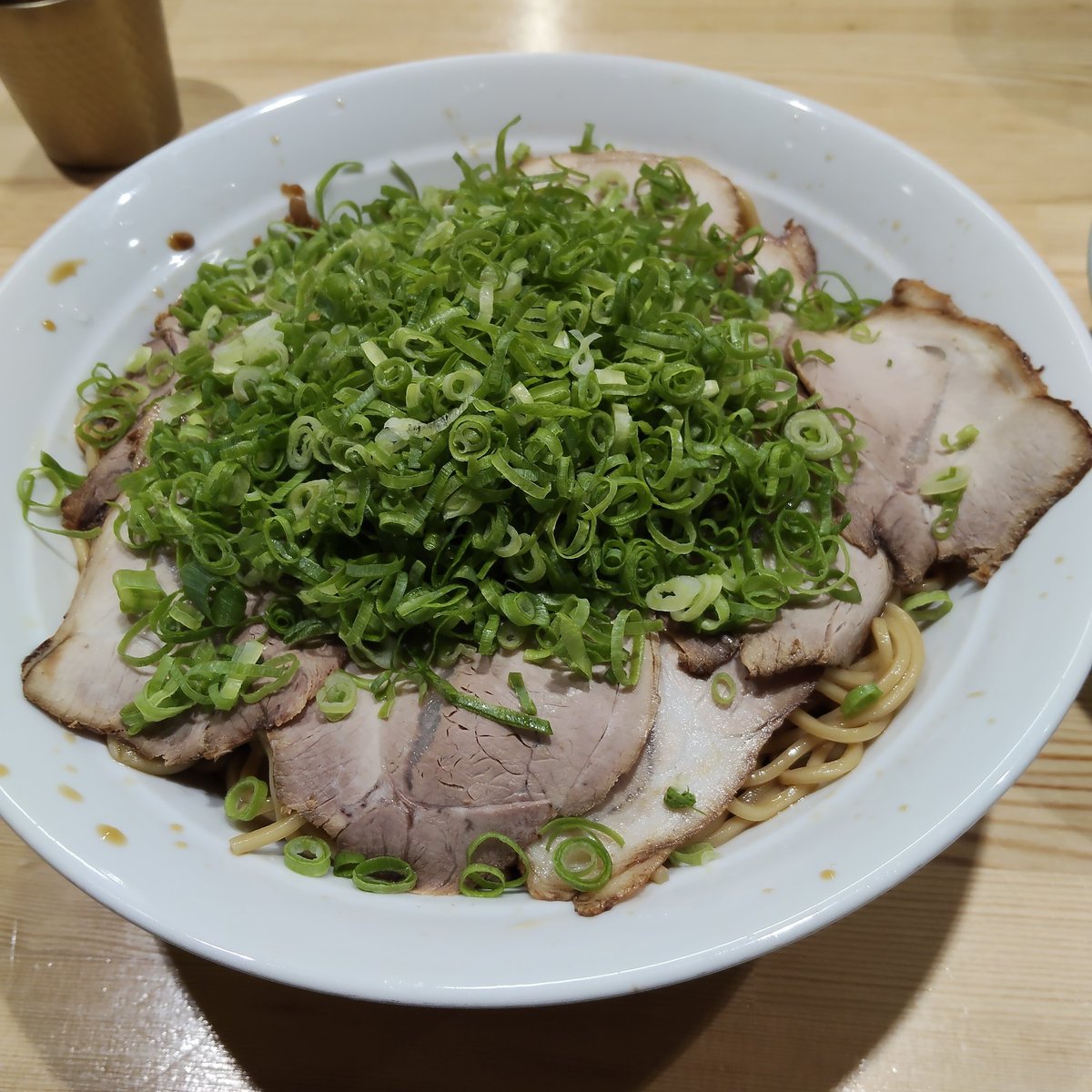 hamramran's tweet photo. 残響
スタブラハイブリッドつけ麺 https://t.co/BsapPFszwx