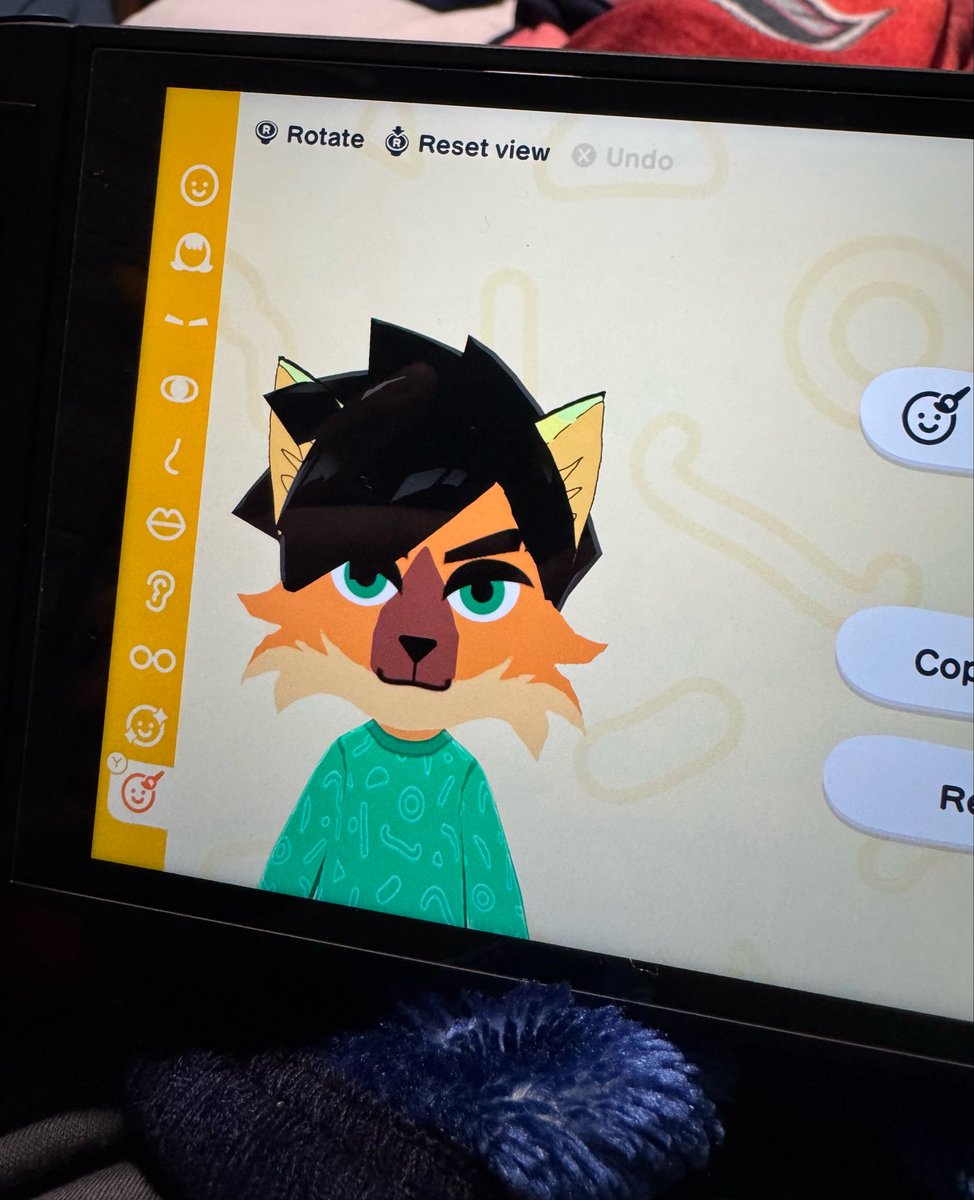 bepisyote's tweet photo. miis del tomodachi https://t.co/azGxZKVrMw