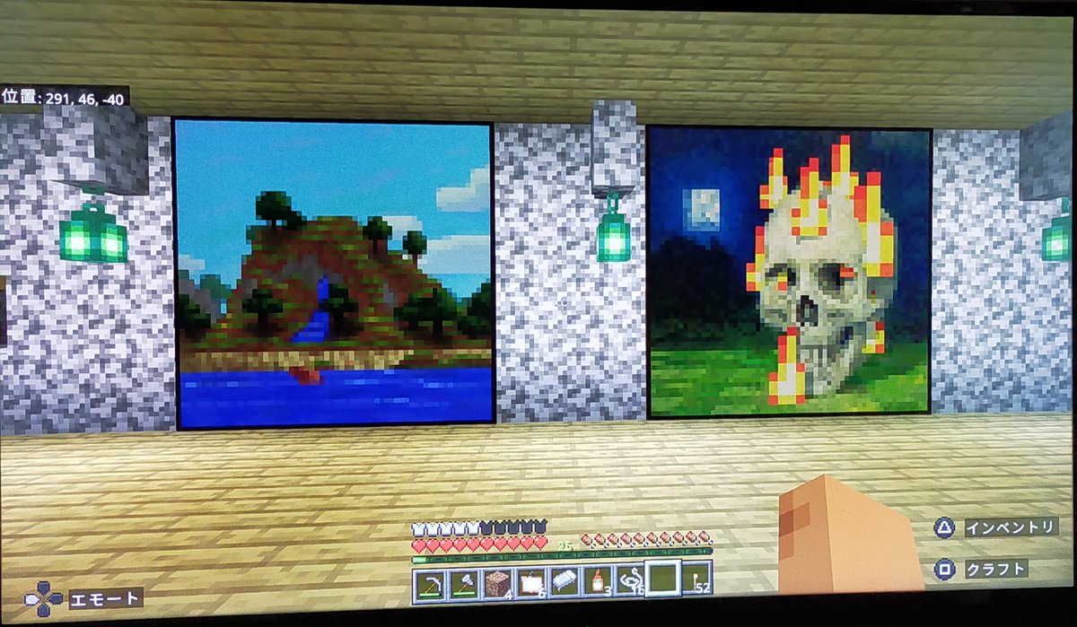 hidechan59's tweet photo. #マインクラフト　双子島のサバイバルワールド。
舟屋牧場（第二拠点）にジブリアニメ『ハウルの動く城』に出てくるカブの案山子と、舟屋の地下の壁に絵画。 https://t.co/hcyr7C2nR1