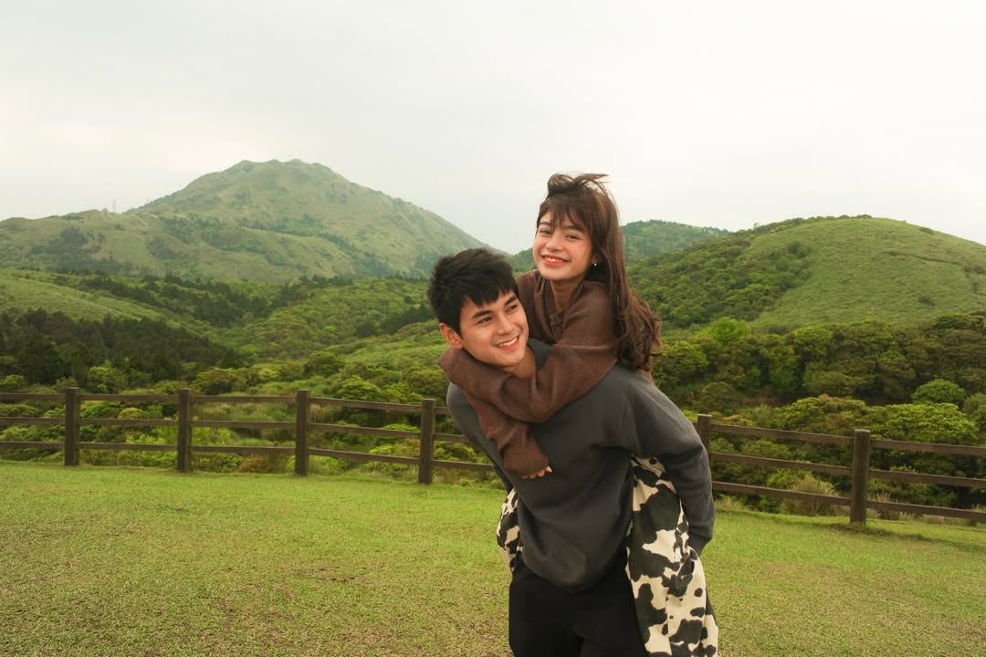 babies0731's tweet photo. Hindi ko alam bkit sila ung isa sa mga dahilan bkit ako masaya, lalo’t kapag titignan at papanuorin mo lang sila 🥰

#dustinyu 
#biancadevera
#dustbia https://t.co/XpL3UbruBv