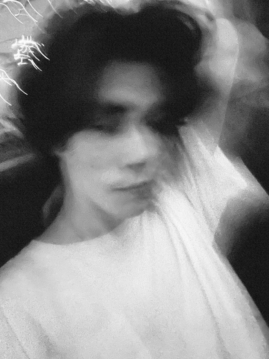 will or something 🎸 tweet media