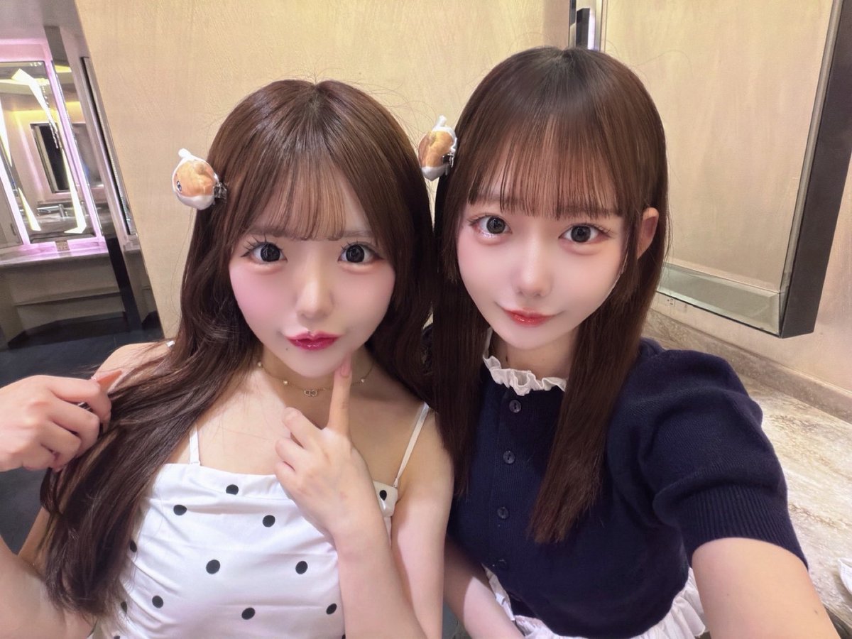 AB__rico's tweet photo. まいちゃんにもちにゃみ布教した( ᴖ⩊ᴖ ) https://t.co/wI4hLlXUHi