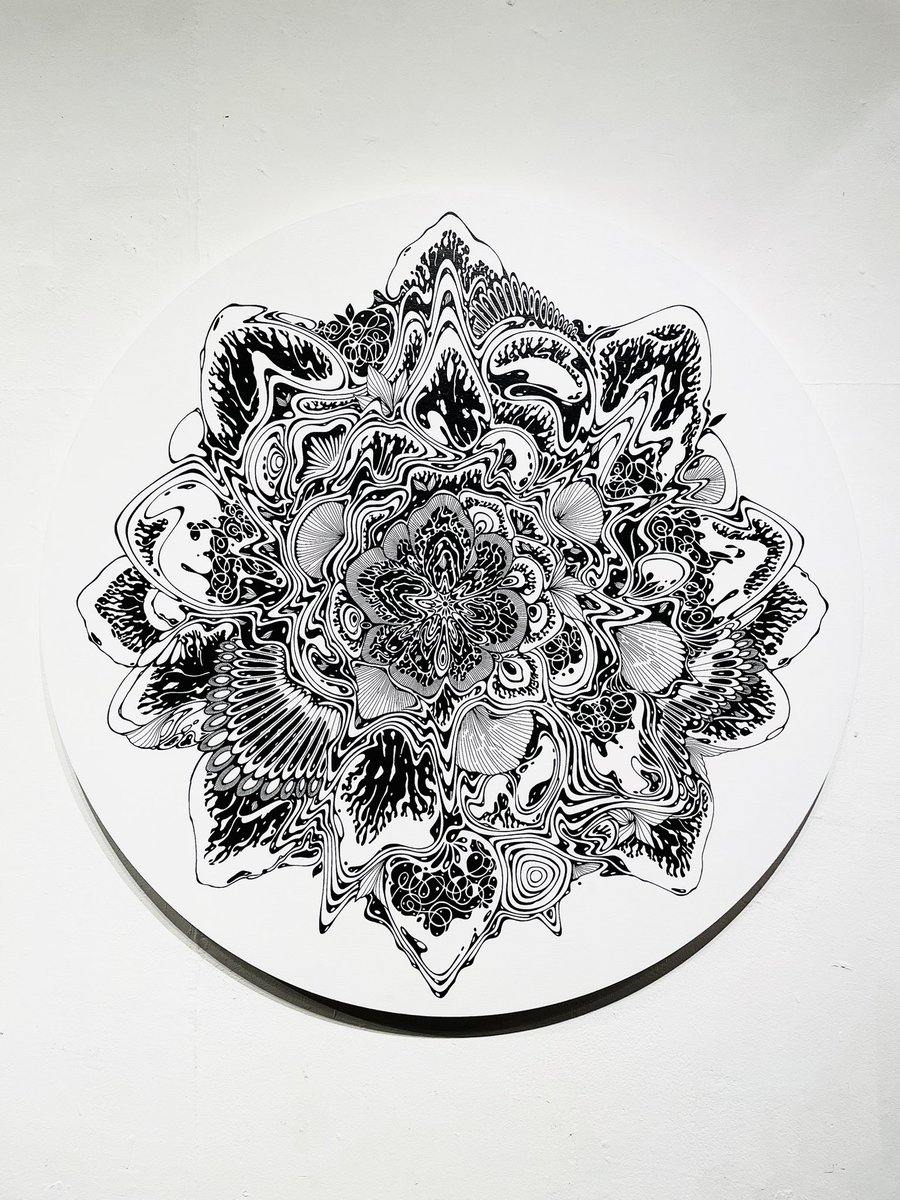 tetokakanda's tweet photo. 【 6月7日（日）まで開催中 】

TAKERU IWAZAKI Solo Exhibition「FLOW / er」

手と花は16時から22時までオープンです。皆様のお越しを楽しみにお待ちしています。

★作家在廊予定日
6月6日（土）7日（日）

https://t.co/dqng7MyEpU https://t.co/Ygf26nKzf2