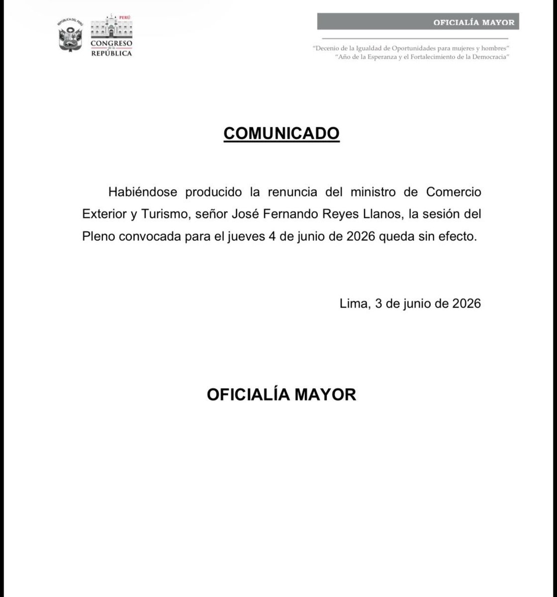 PorEstosNo2026's tweet photo. #URGENTE Oficialía mayor de Congreso suspende el pleno de mañana cerrando la posibilidad de discutir en el pleno la DEROGATORIA de las leyes pro-crimen, planteada por Roberto Sánchez en horas de la tarde. 

Keiko Fujimorí y Fuerza Popular son el mayor peligro para nuestra democracia, aquí tienes la evidencia 👇🏻