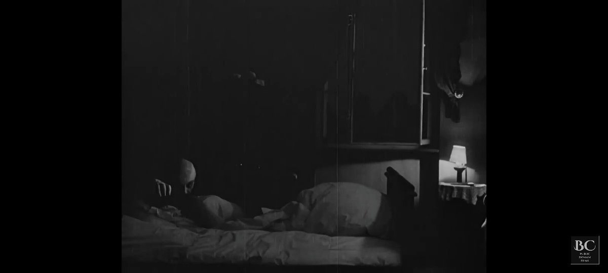 unknownpleasure's tweet photo. Nosferatu (1922) dir. F. W. Murnau https://t.co/Mb7jjAeg5V