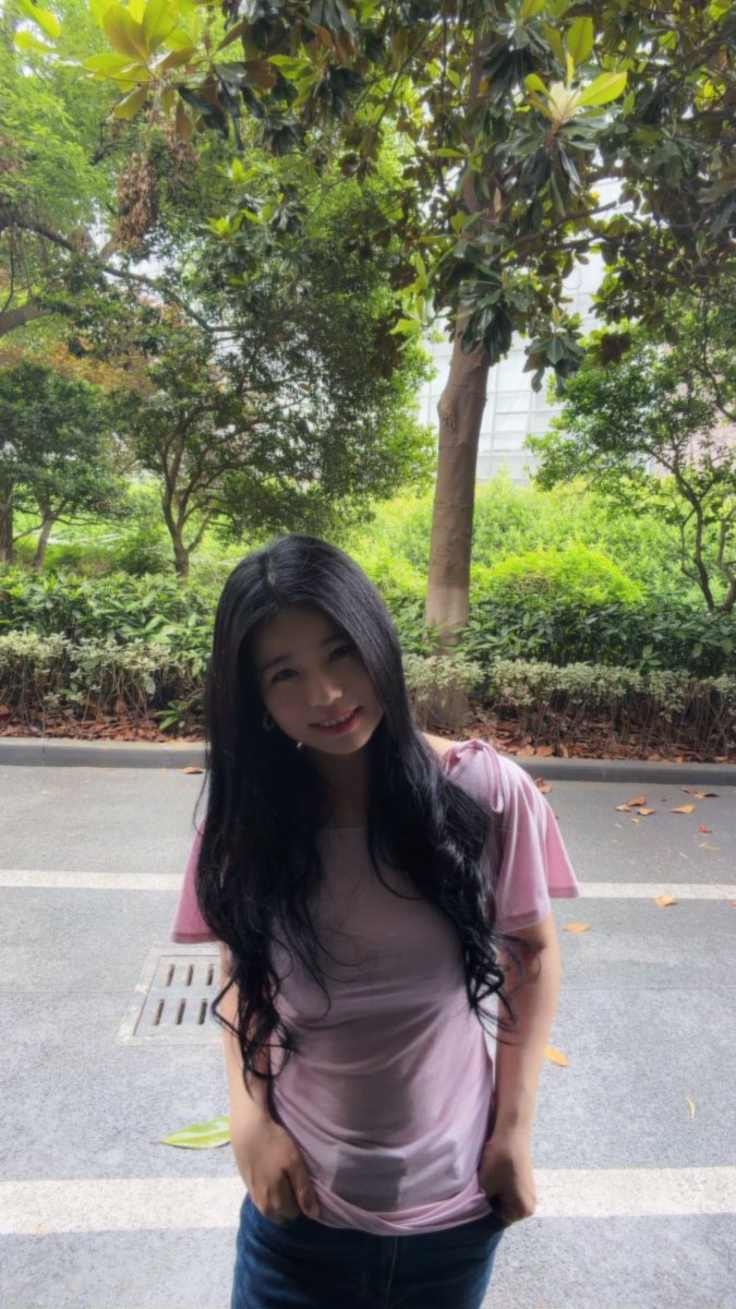 xiaokacha's tweet photo. 睡了一个特别舒服的午觉，吼吼 https://t.co/IDe2e21uiT