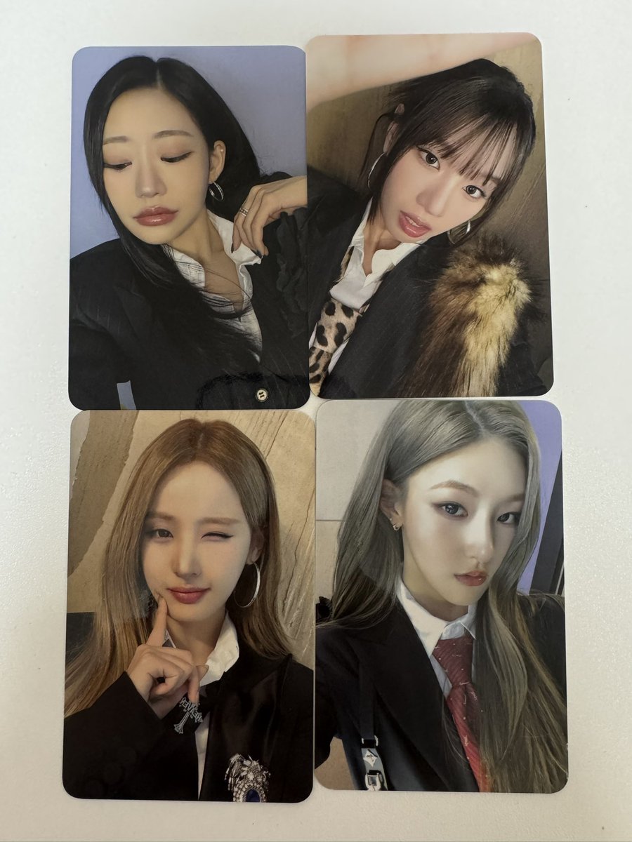 yangdoooooo22's tweet photo. 키스오브라이프 키오프 후이즈쉬 메이크스타 미공포 양도해요

1 set 1.5

쥴리 julie 나띠 natty 벨 belle 하늘 haneul
kiof kiss of life sell album lose yourself wts wtb sell buy season’s greetings poca polar bad news midas touch 폴라 who is she https://t.co/vFmW4IJeDW