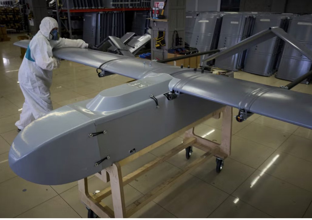 AlfredBerg1978's tweet photo. @Osinttechnical This is as close to cruise missile you get https://t.co/9dQR108n7M