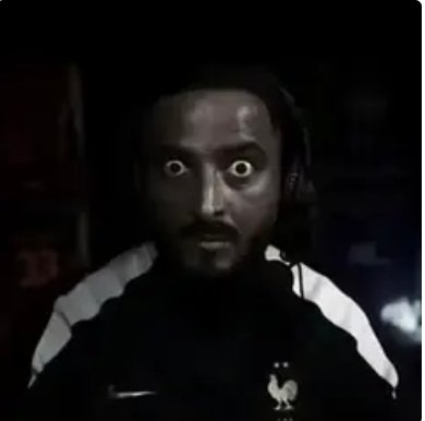 Thedarkbuddy's tweet photo. @ActuFoot_ @lequipe Thuram à la place de notre ballon d'or https://t.co/hCFvPxgtK3
