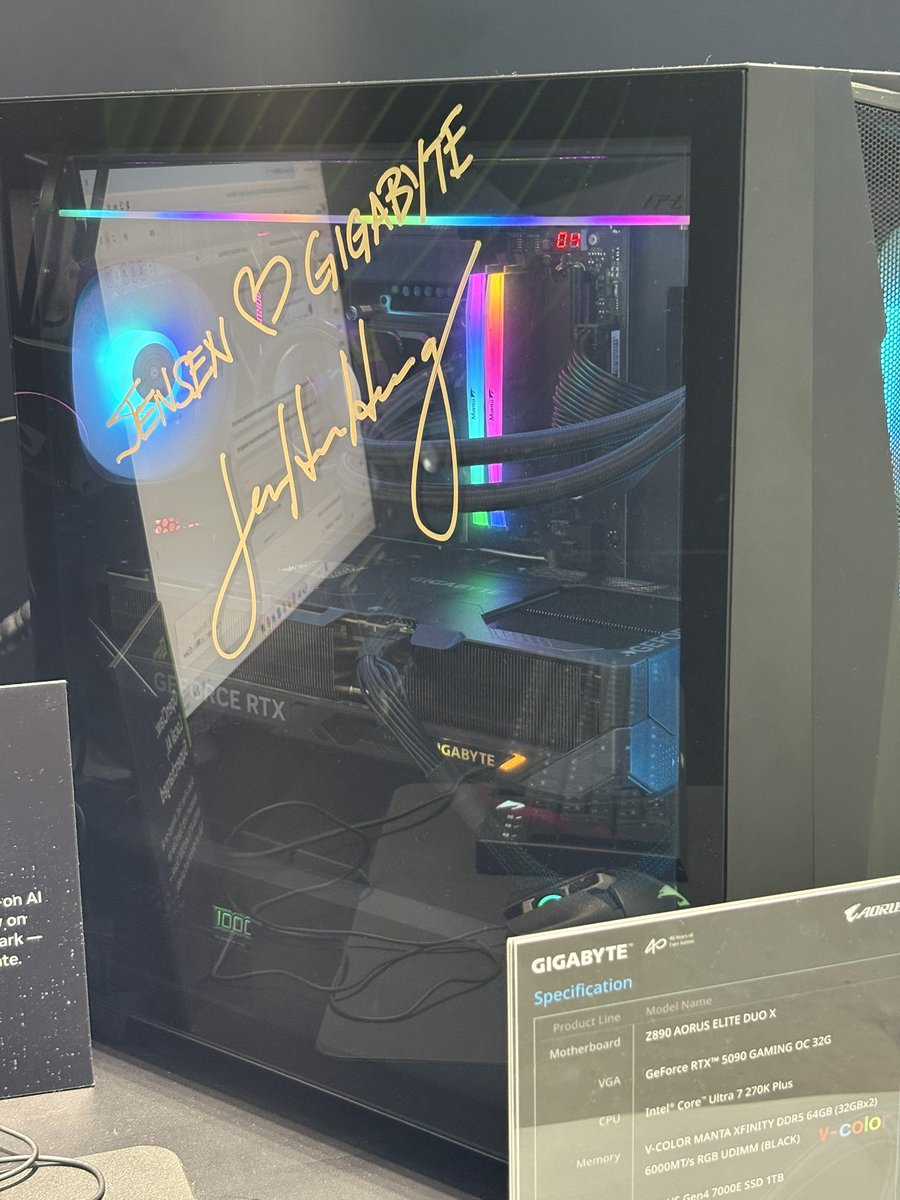 Mali7591Lin's tweet photo. @GIGABYTE_DE 
#COMPUTEX2026 https://t.co/rGXhNpfwjF