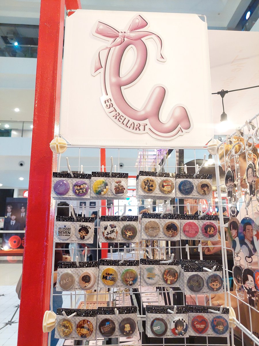 estreIIart's tweet photo. See you here at Ayala Malls Cloverleaf 💜 

We will be here June 4 to 7 🥰 New keyrings will be available tomorrow! (Unfortunately, we left it at home 🗿) https://t.co/ZmQYpd4v6M